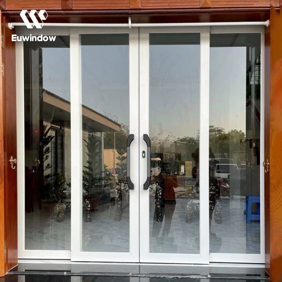 Cửa nhôm trượt quay 4 cánh màu trắng